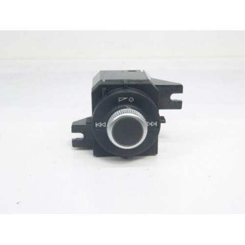 Audi Q2 Volume Control Switch 81B919616A