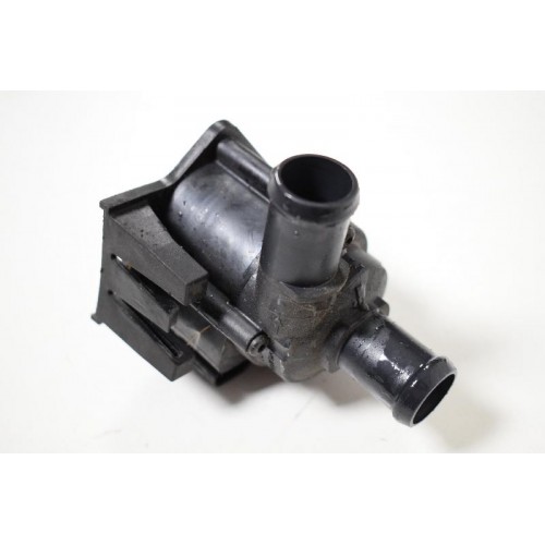Volkswagen OEM Water Pump 8K0819147 Volkswagen OEM Water Pump 8K0819147